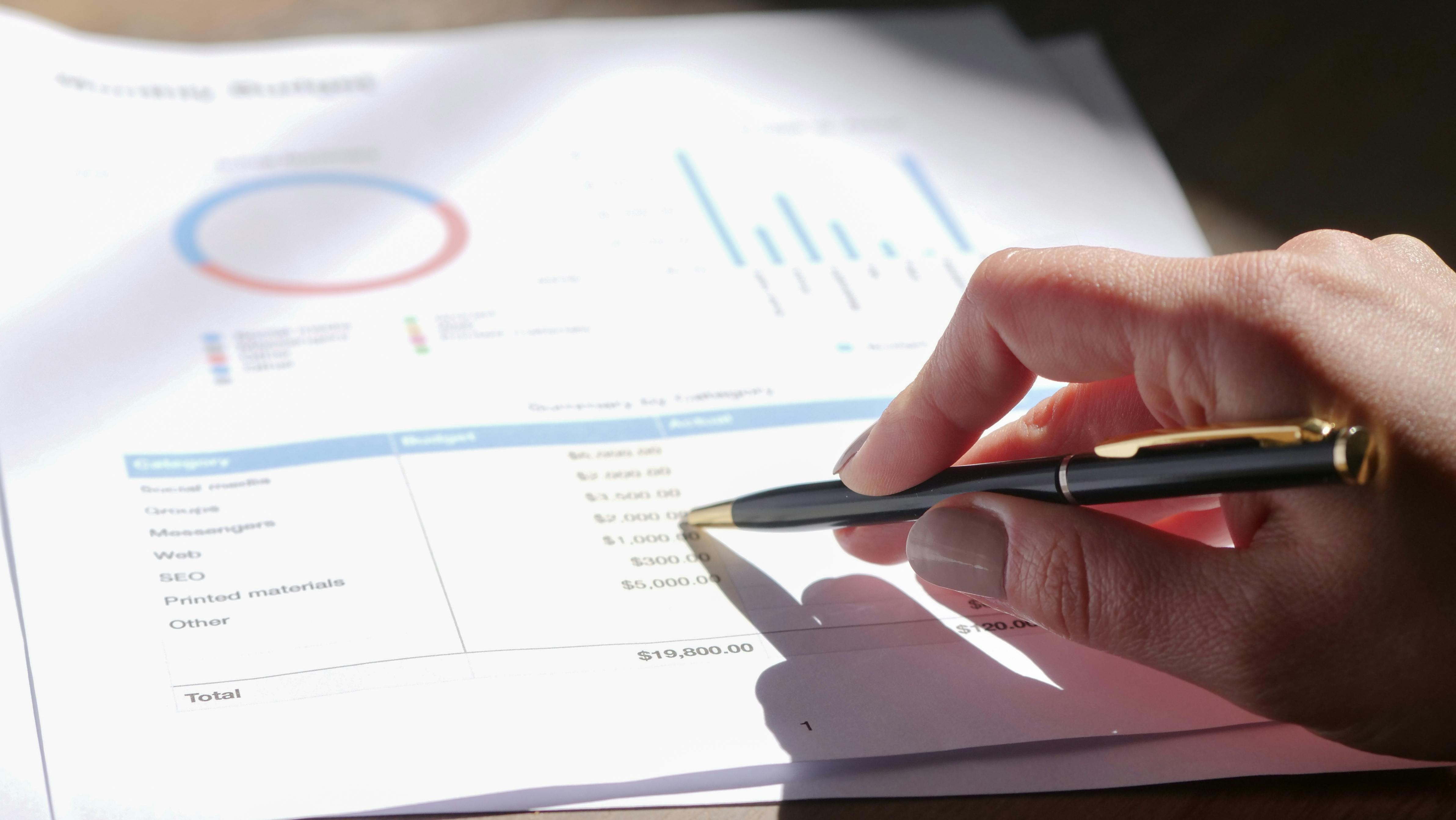 UK-offshore-company-formation-LTD-vs-LLP chart